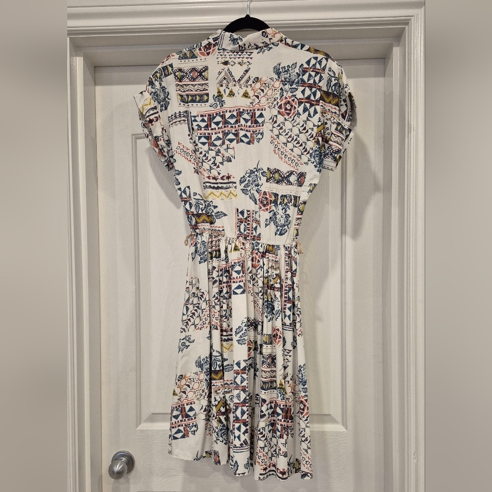 CARMELLE Vintage Shirtdress - Picture 2 of 8